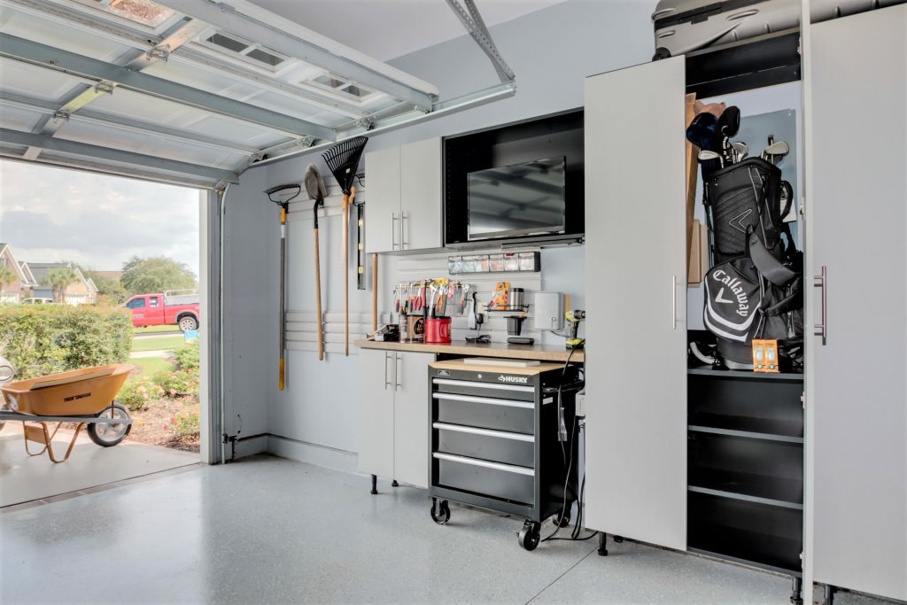 Garage slatwall system with accessories