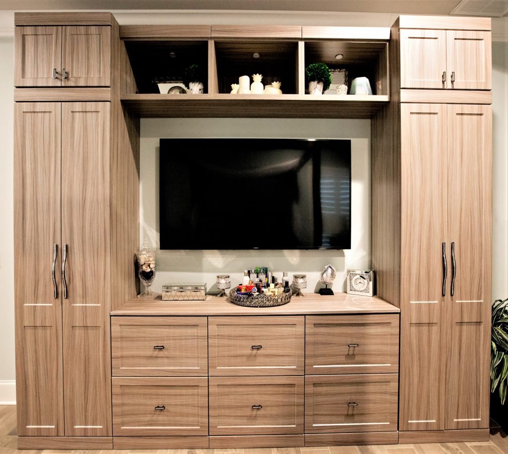 Full-wall entertainment built-in